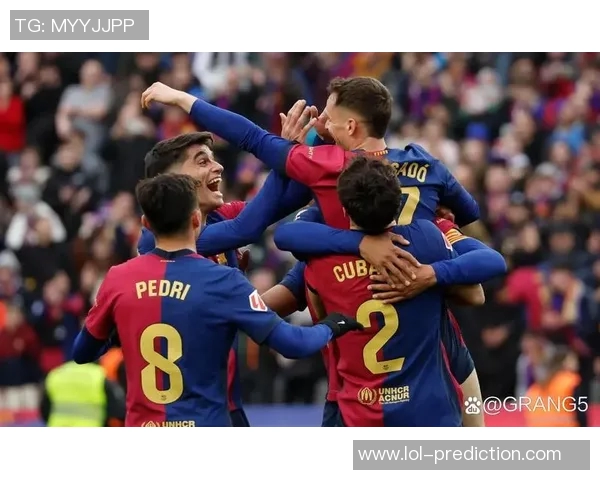 足总杯惊现冷门巴萨与本菲卡战平点球大战引发全场狂欢