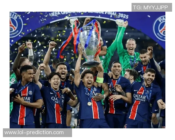 意甲激战莱比锡大胜巴黎圣日耳曼乌龙球成比赛转折点引发热议