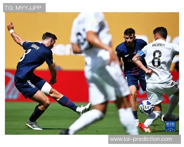 世界杯精彩对决里昂逆袭巴黎圣日耳曼6比2战术解析与绝杀瞬间回顾