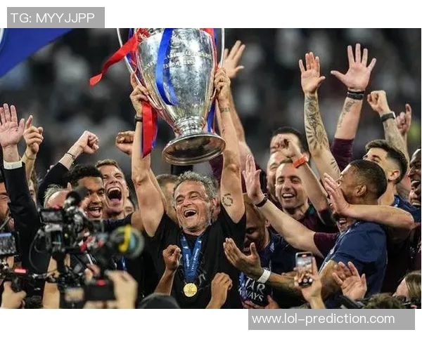 国米逆袭巴黎圣日耳曼足总杯大胜六比二精彩瞬间回顾与十大进球分析